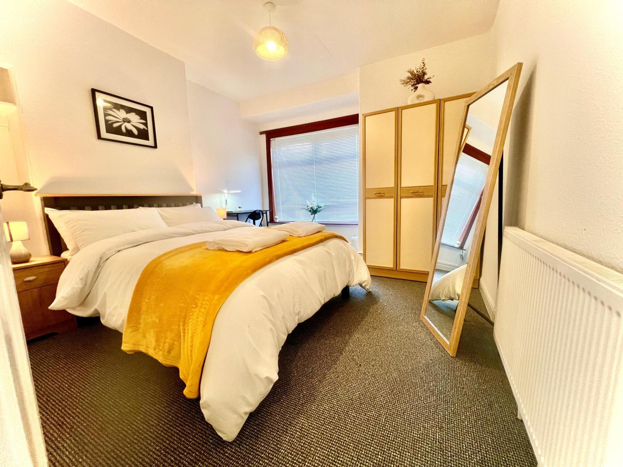 Homestay Centrally Located With Free Wifi *
