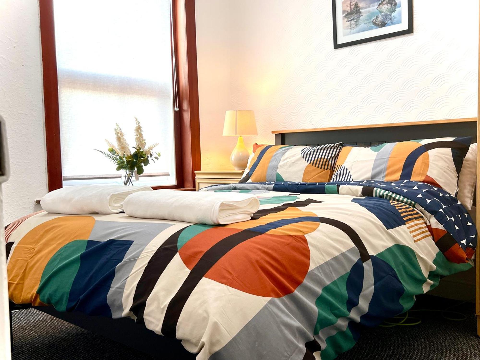 Centrally Located With Free Wifi Homestay