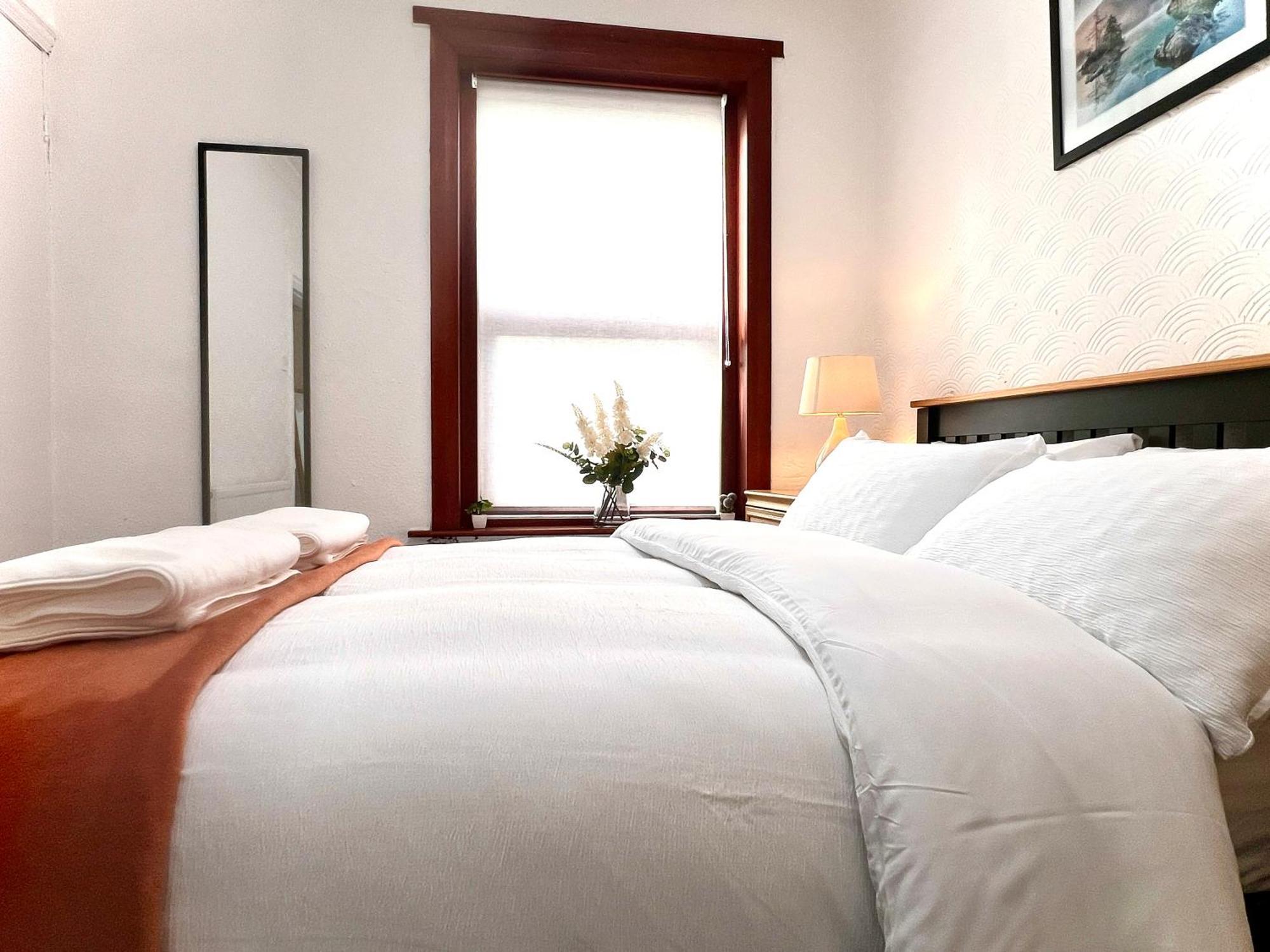 Centrally Located With Free Wifi Kingston upon Hull